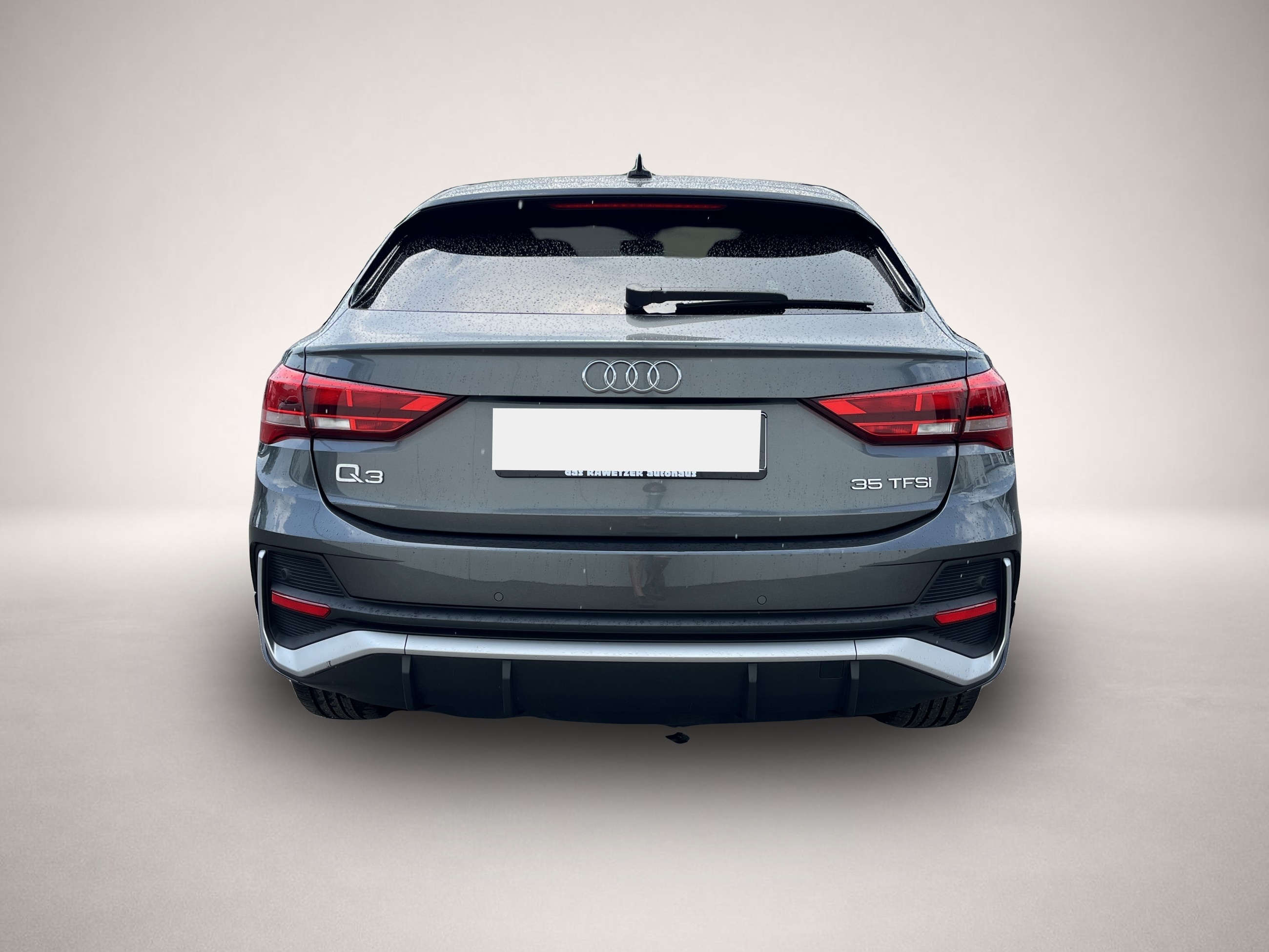 Bild 7 Audi Q3 Sportback 35 1.5 TFSI S line Navi SHZ LED DAB