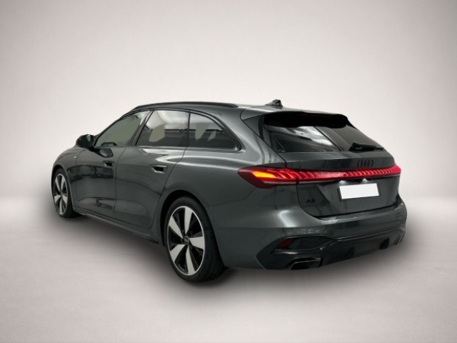 Fotografie 4 des Audi A5 Avant 2.0TFSI S tronic S-Line BLACK/19