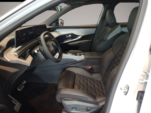 Bild 7 Peugeot 3008 E 210 GT Pano, Focal, DAB, Androidauto, Car