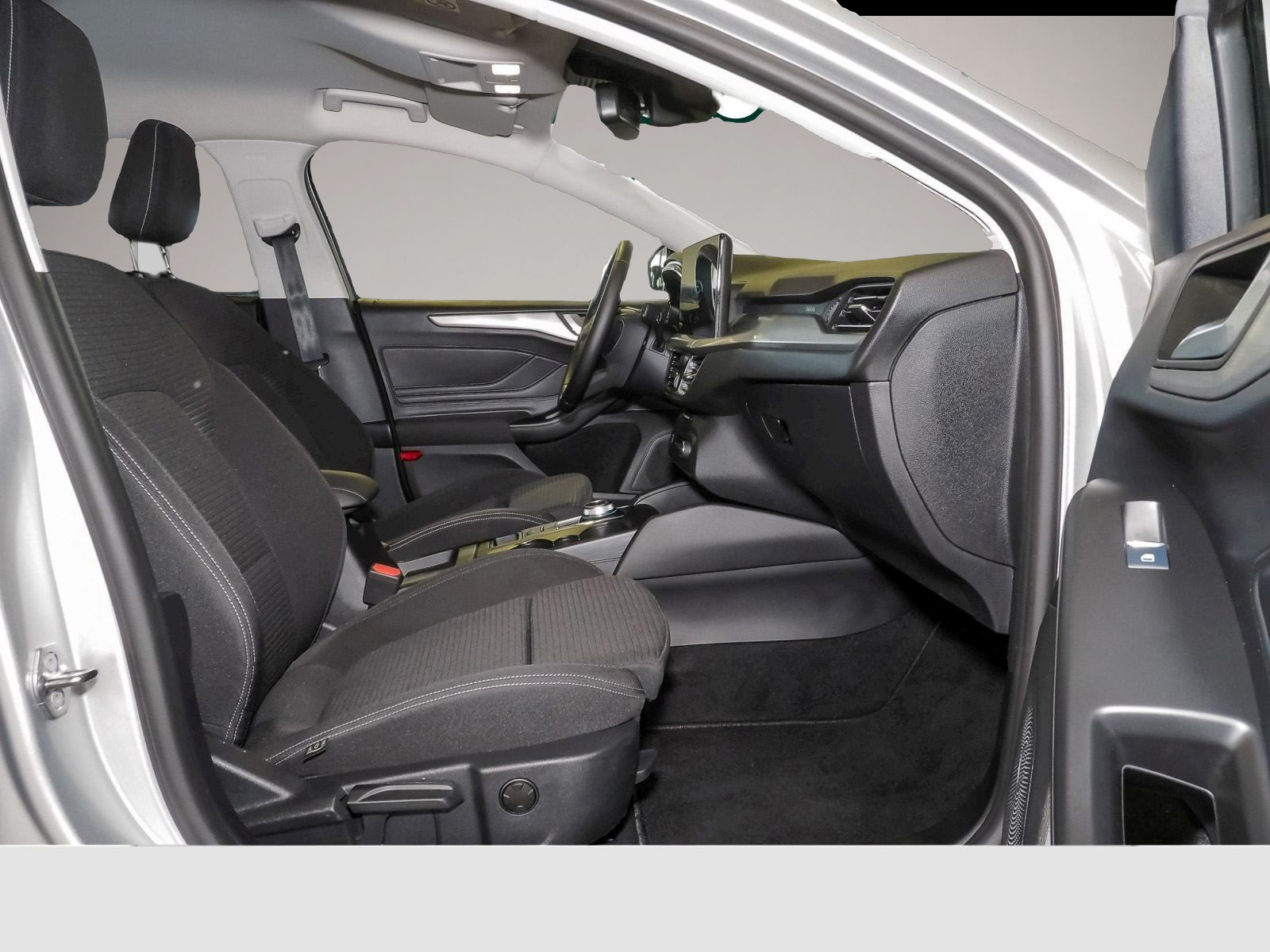 Bild 5 Ford Focus Turnier 1.5 EcoBlue Aut. Titanium-Audio Na