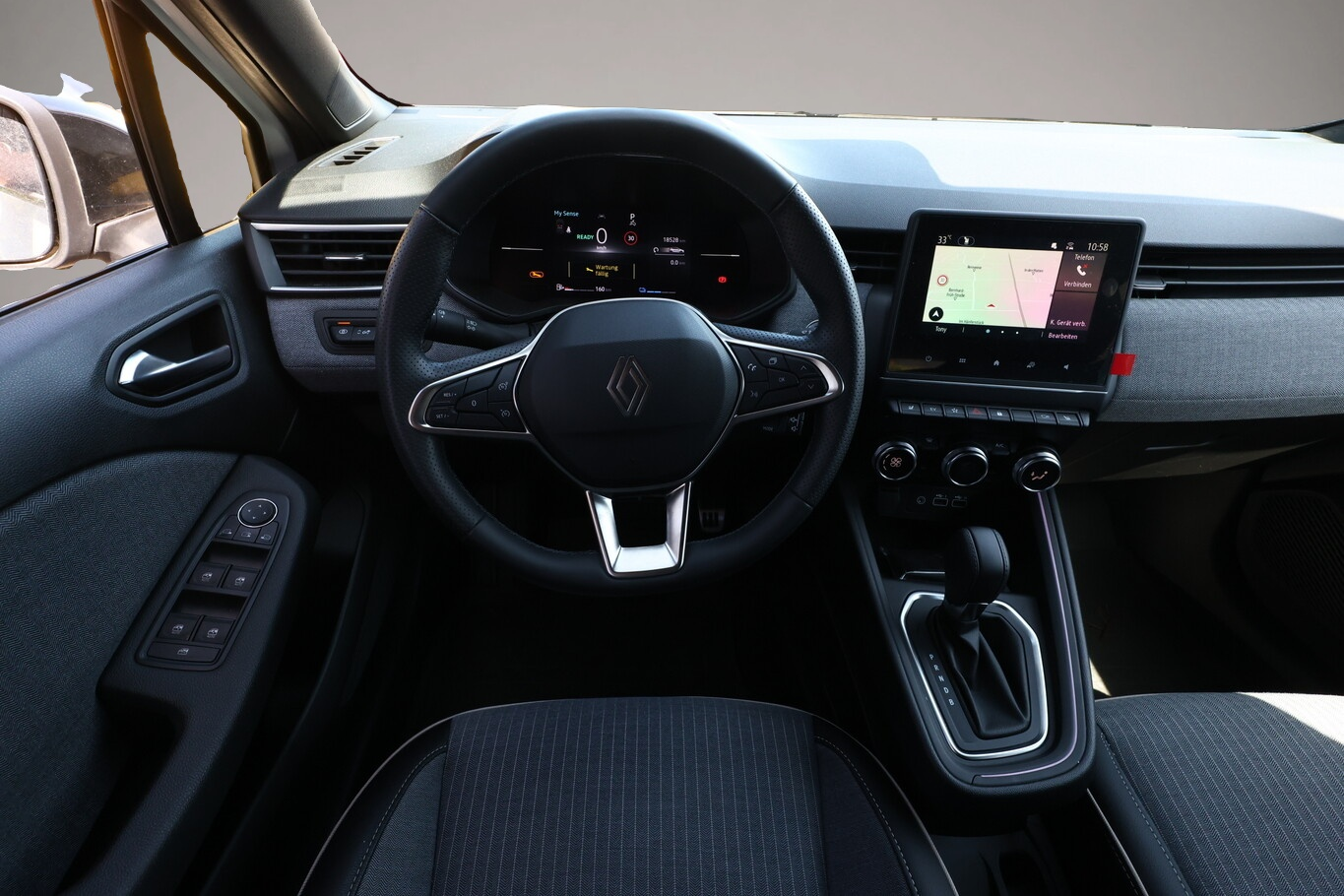 Bild 7 Renault Clio V 1.6 E-TECH Hybrid 145 Techno LED 360° PDC