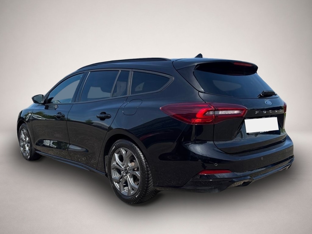 Bild 3 Ford Focus Turnier 1.0 EcoBoost Hybrid ST-LINE