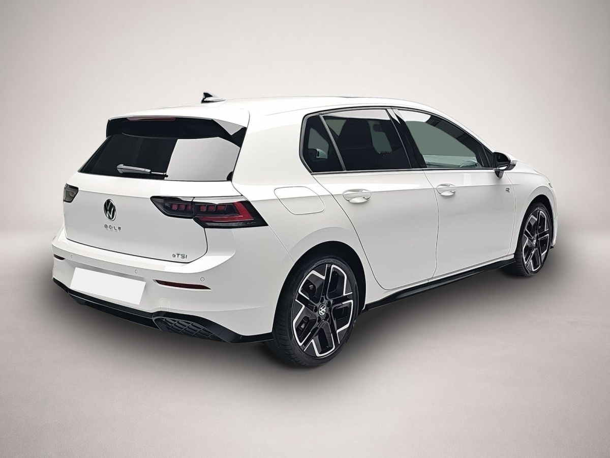 Bild 2 Volkswagen Golf 1.5 eTSI DSG VIII R-Line Navi Matrix-LED