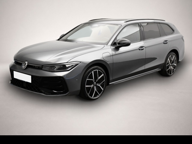 Bild 1 Volkswagen Passat Variant 1.5 TSI eHybrid DSG R-Line Matrix