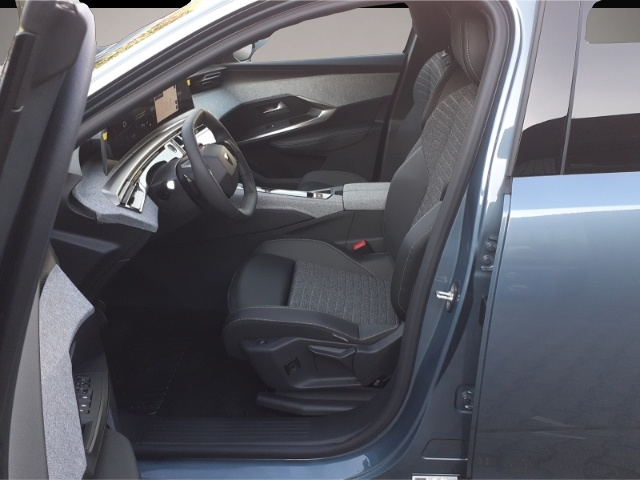 Bild 7 Peugeot 5008 145 Hybrid Allure Business AHK Navi 360 CAM