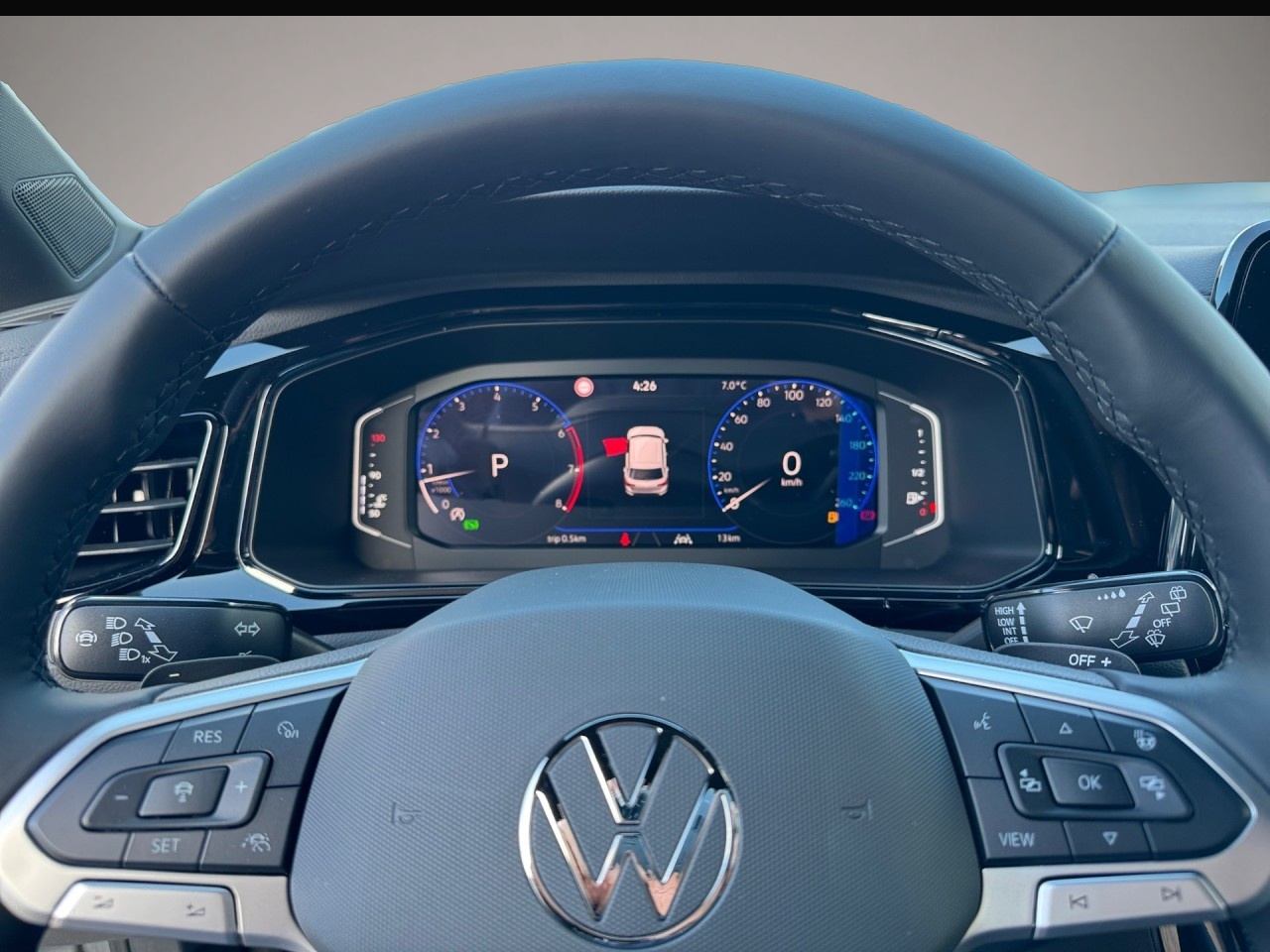 Volkswagen T-Roc T-Roc Black Edition 1.5TSI DSG MATRIX+PANO+19Alu - Thumbnail 6