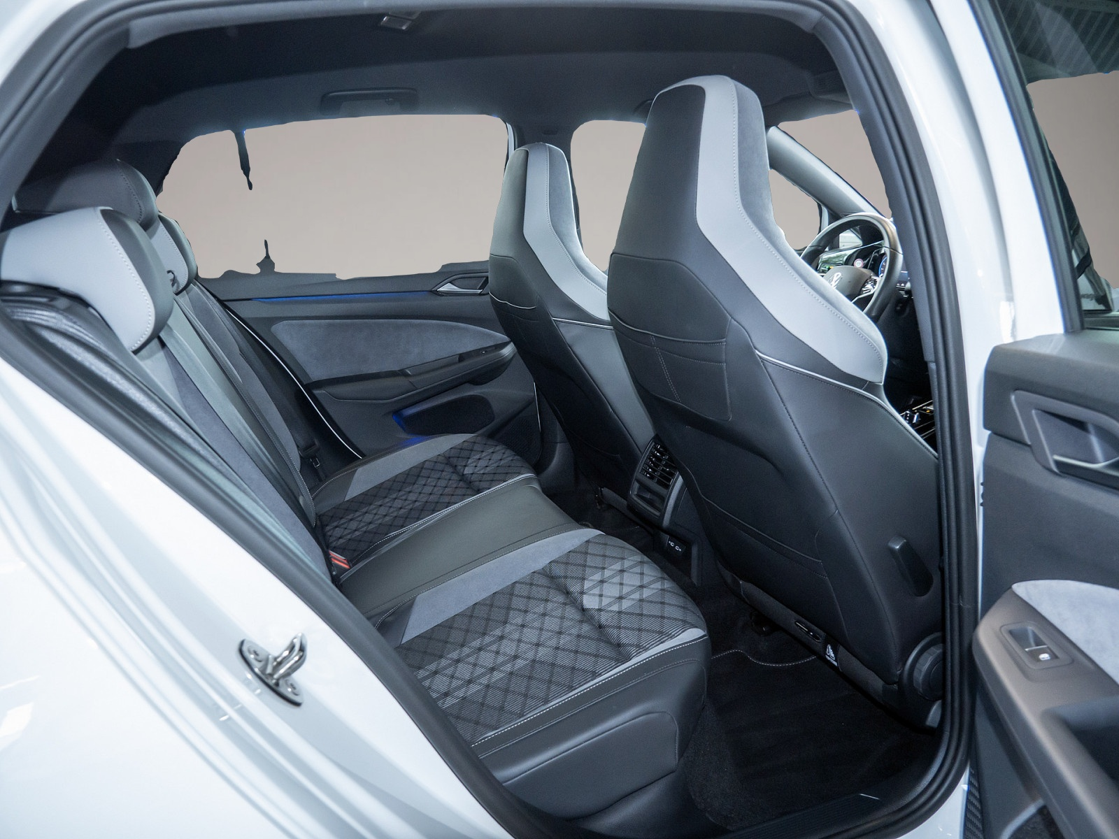 Bild 4 Volkswagen Golf VIII