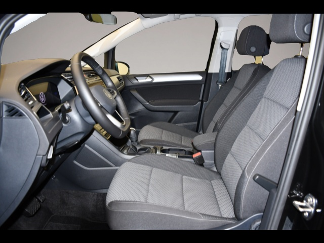 Bild 3 Volkswagen Touran 1.5TSI DSG Comfortline 7SITZE/ACC/KAM/LED