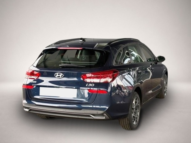 Bild 2 Hyundai i30 Kombi Comfort 1.5 GDI / Navi / Tempomat / S.