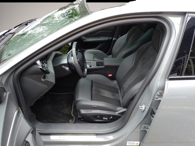 Bild 7 Peugeot 308 Hybrid 136 GT PANO CARPLAY FOCAL RFK SHZ