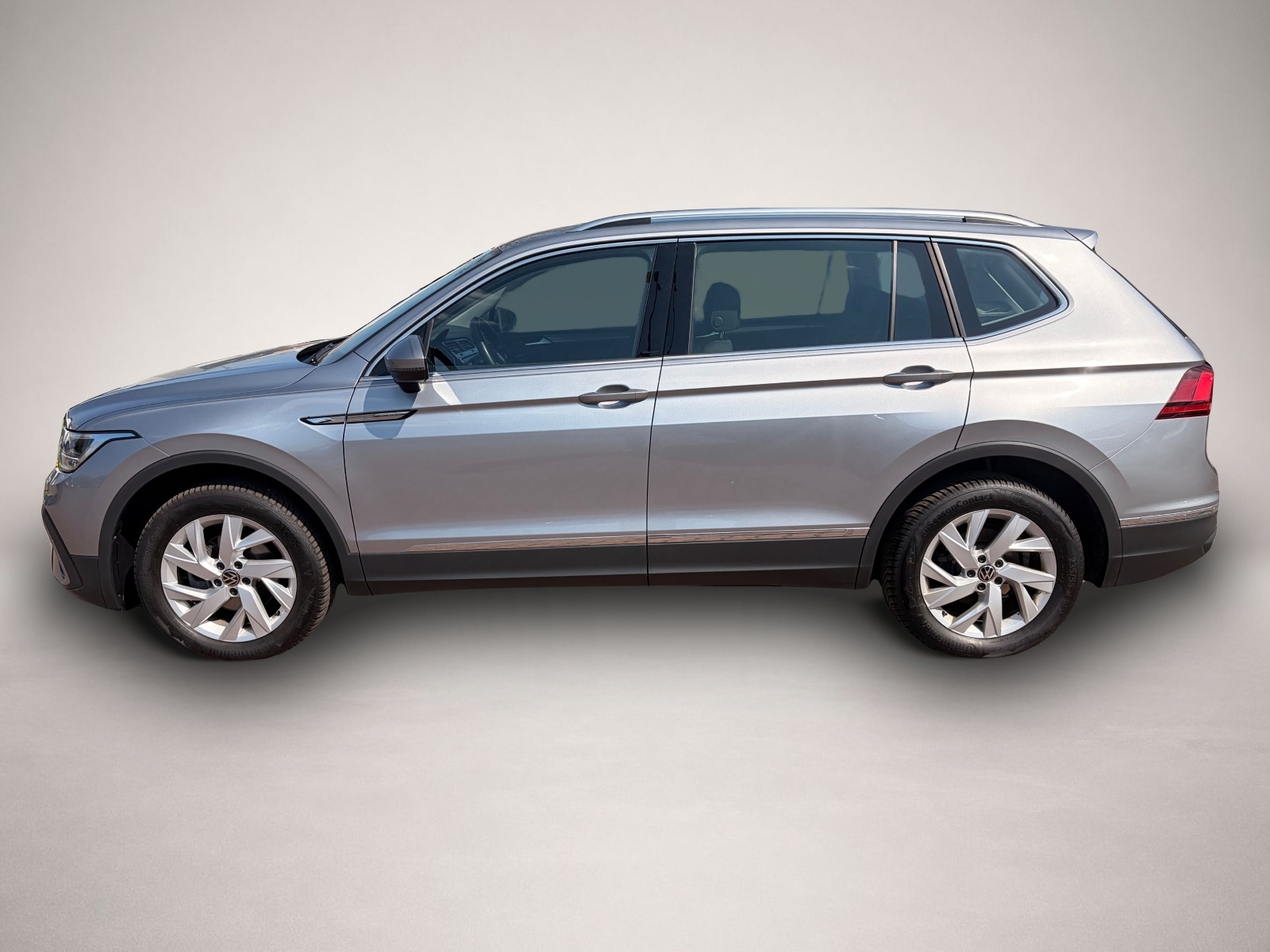 Bild 4 Volkswagen Tiguan Allspace Life Navi 7 Sitze AHK LED ACC El