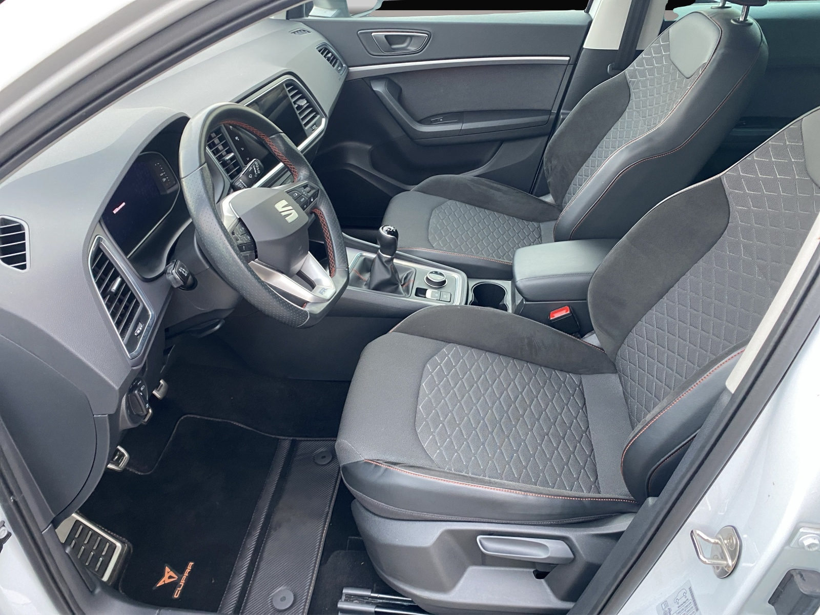 Bild 6 Seat Ateca 1.5 TSI FR AHK KAMERA LED NAVI ACC
