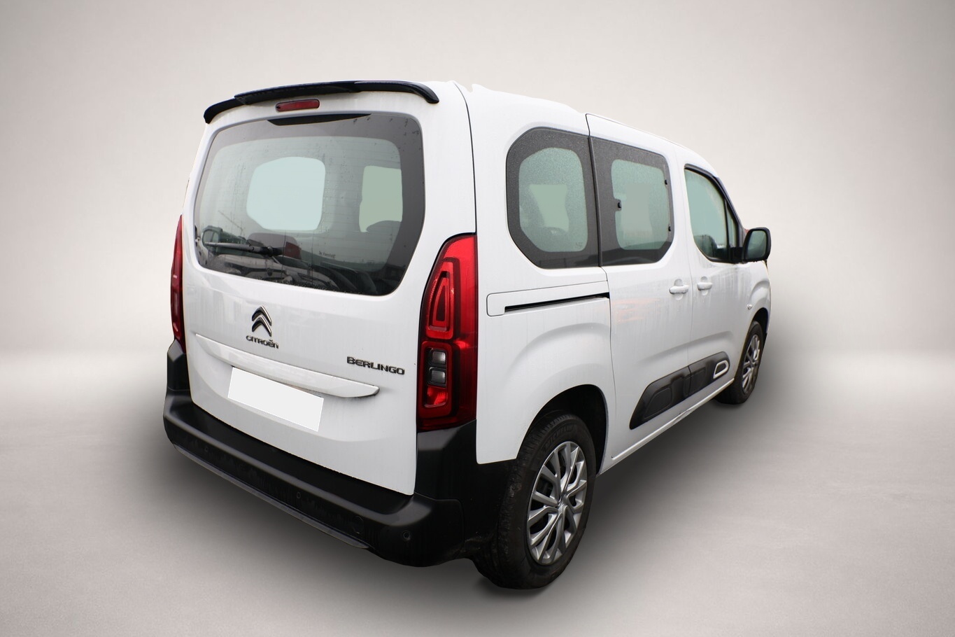 Bild 3 Citroën Berlingo 1.2 PureTech 110 Feel M Nav AHK KeyLess