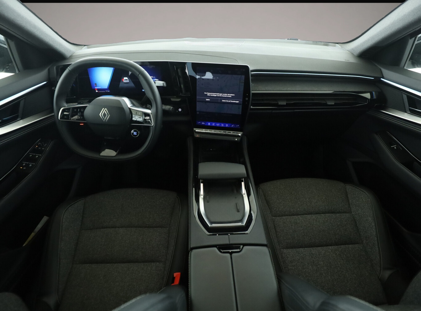 Bild 4 Renault Rafale Techno Pano WinterP ACC Nav eHK Kam 20Z