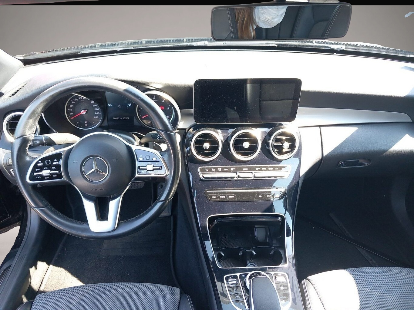 Fotografie 5 des Mercedes-Benz C 220 d Cabrio Aut. LED Nav ParkP SpiegelP SHZ