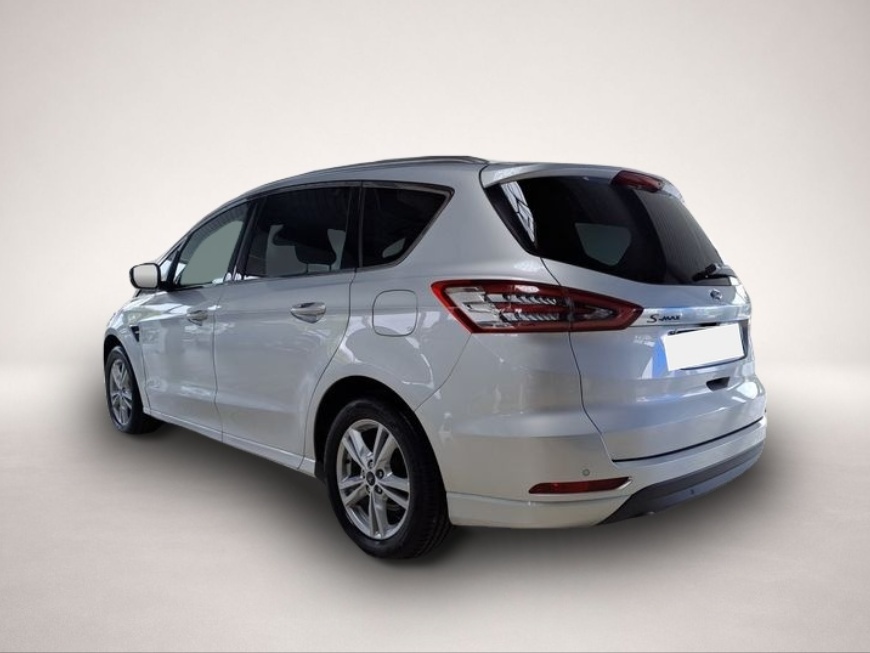 Fotografie des Ford S-Max 2.5 Duratec FHEV TITANIUM Navi*RFC* Parkas