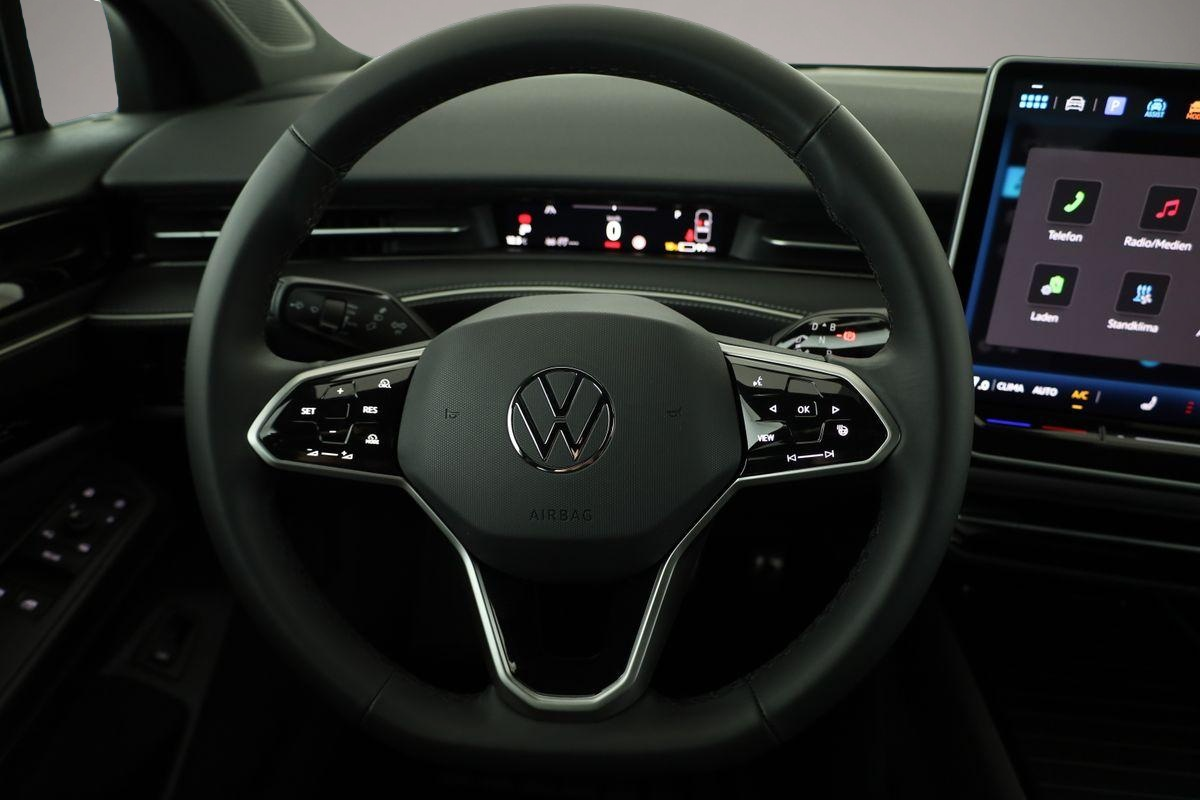 Fotografie 6 des Volkswagen ID.7 Pro Black, AHK, HuD, IQ.Light, IQ.Drive, Ar