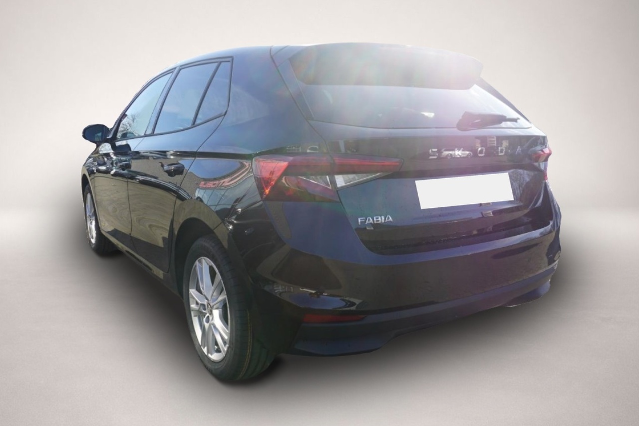Bild 7 Skoda Fabia 1.0 MPI Neuwertig 10km Kamera Sitzheizung