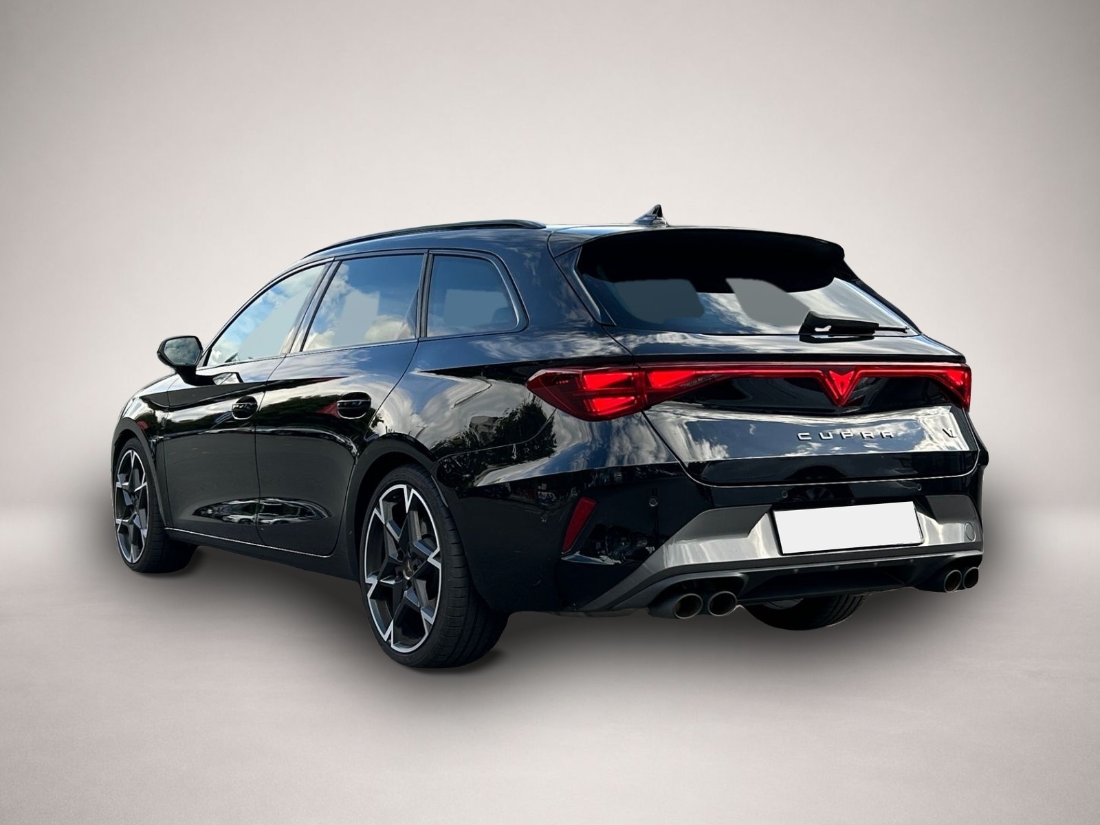 Bild 3 Cupra Leon ST VZ 2.0 TSI DSG 4DRIVE Matrix LED Sennehe