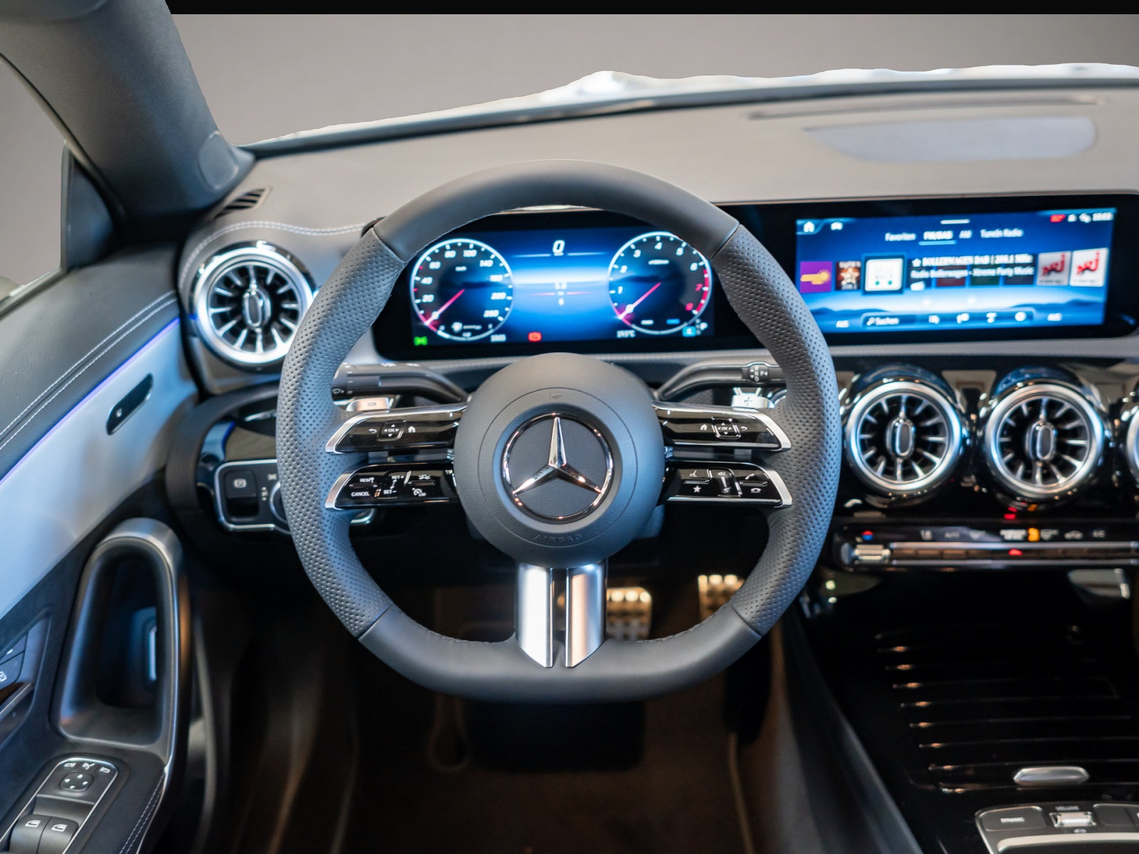 Bild 6 Mercedes-Benz CLA 180