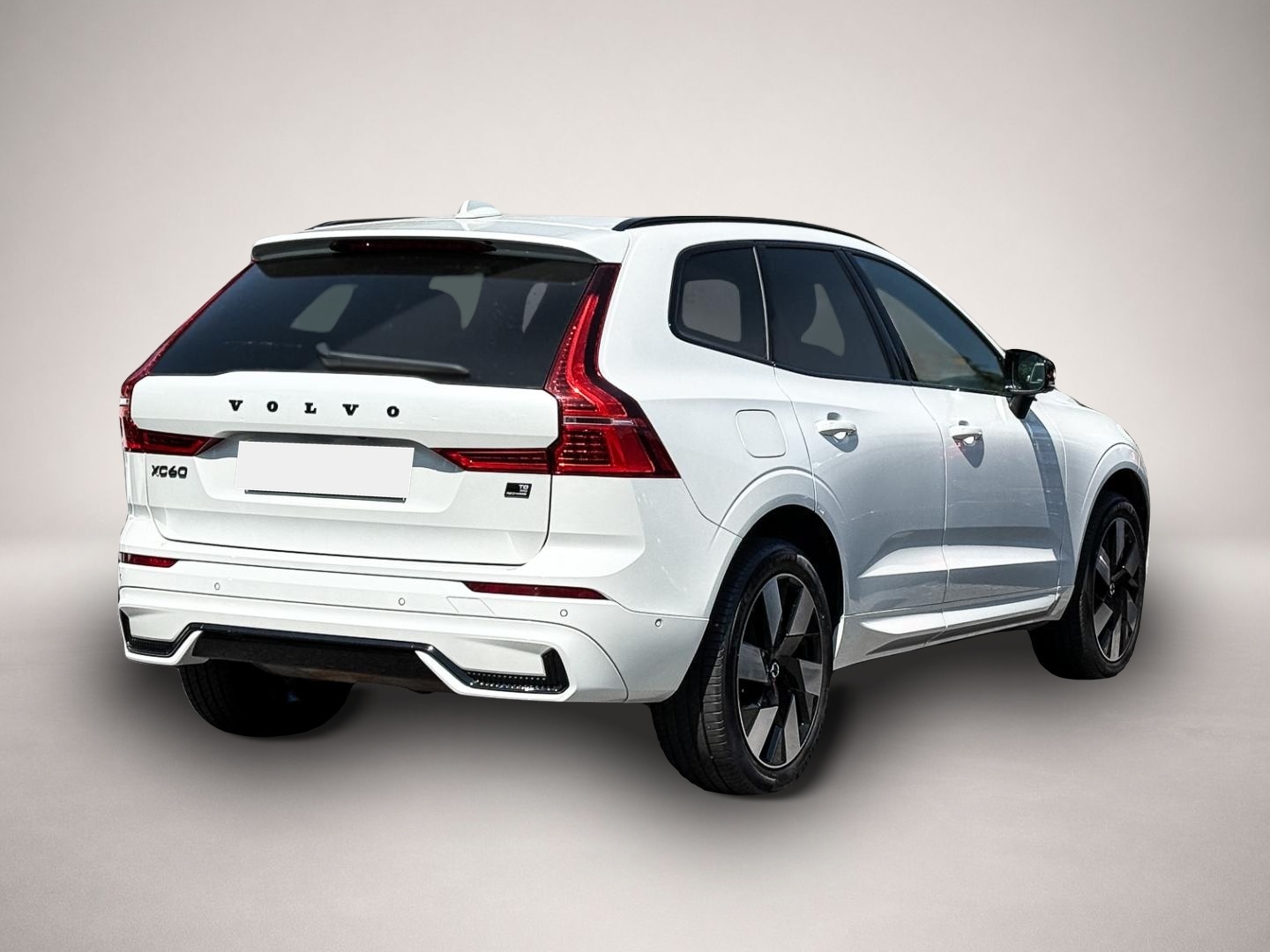 Bild 2 Volvo XC60 R Design Recharge Plug-In Hybrid AWD StandH