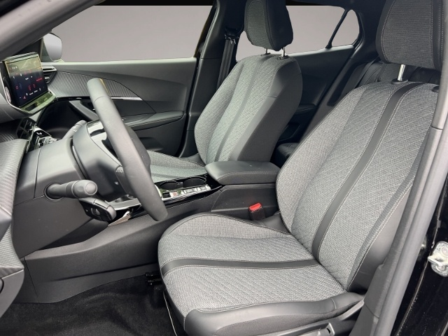 Bild 5 Peugeot 2008 ALLURE HYBRID 145 e-DSC6 SHZ ACC CarPlay NA