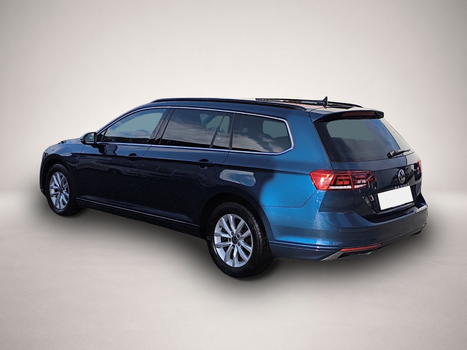 Bild 5 Volkswagen Passat Variant 1.5 TSI DSG Business AHK NAVI PDC