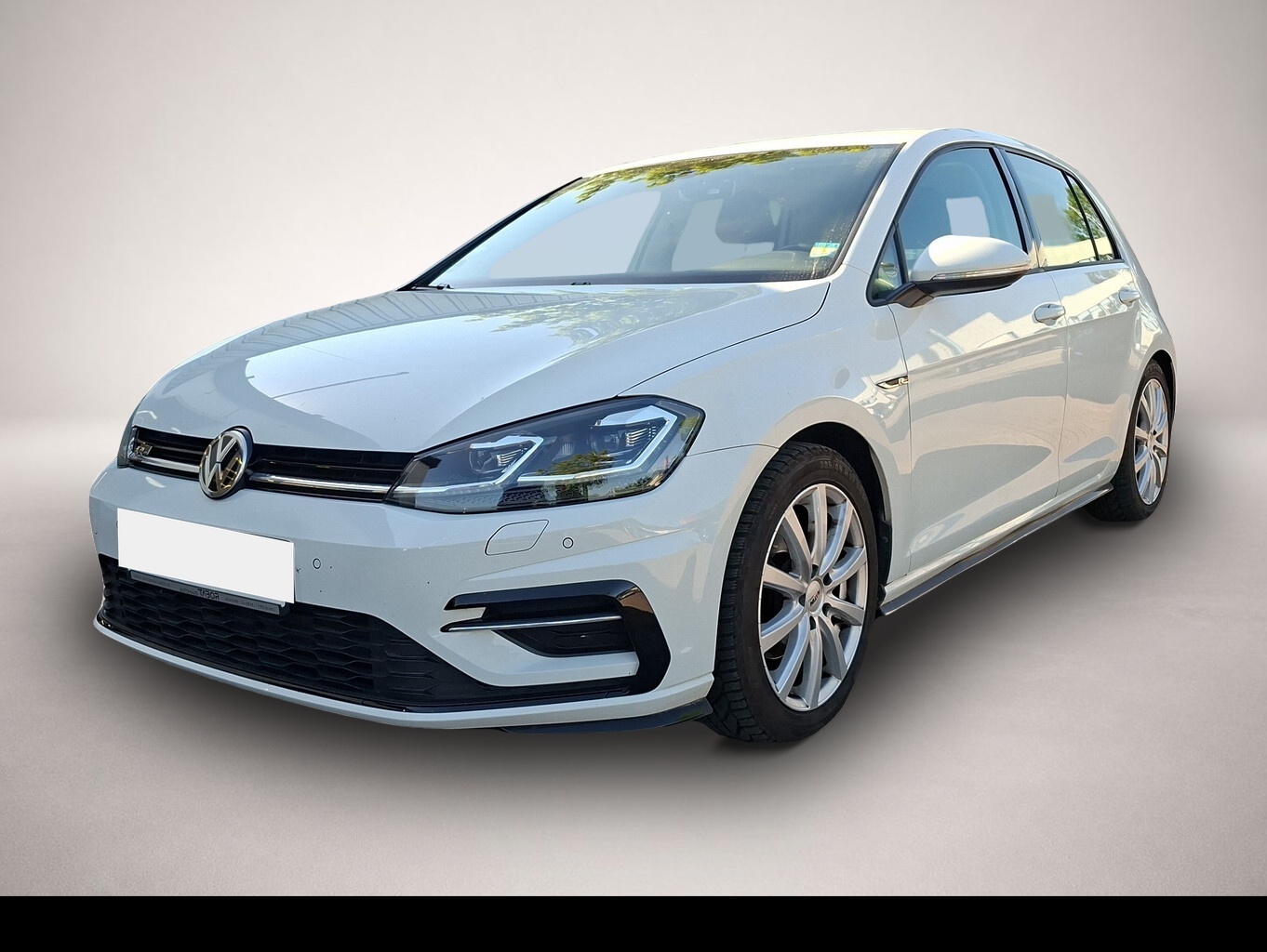 Fotografie Volkswagen Golf VII 1.5 TSI 150 Comfortline R-Line LED Nav