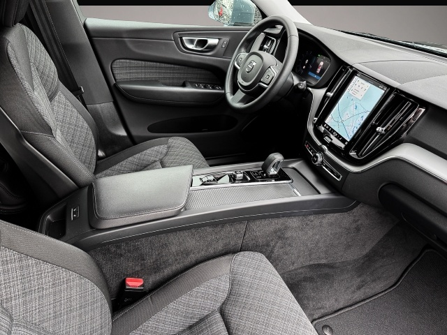 Bild 3 Volvo XC60 Core 2WD StandHZG Digitales Cockpit Soundsy