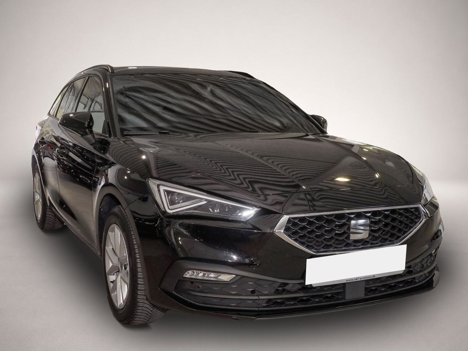 Seat Leon Leon ST 2.0 TDI DSG Style-Audio Navi*Kamera*Matr - Thumbnail 2