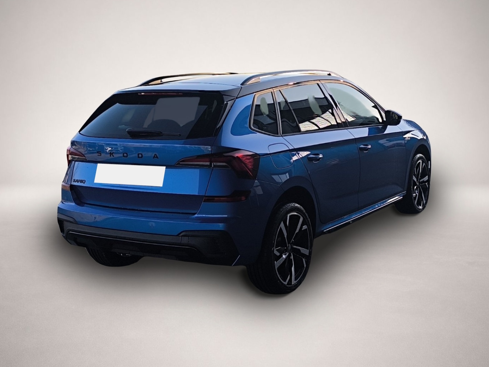 Bild 7 Skoda Kamiq 1.5 TSI DSG Monte Carlo AHK PANO RFK LED M