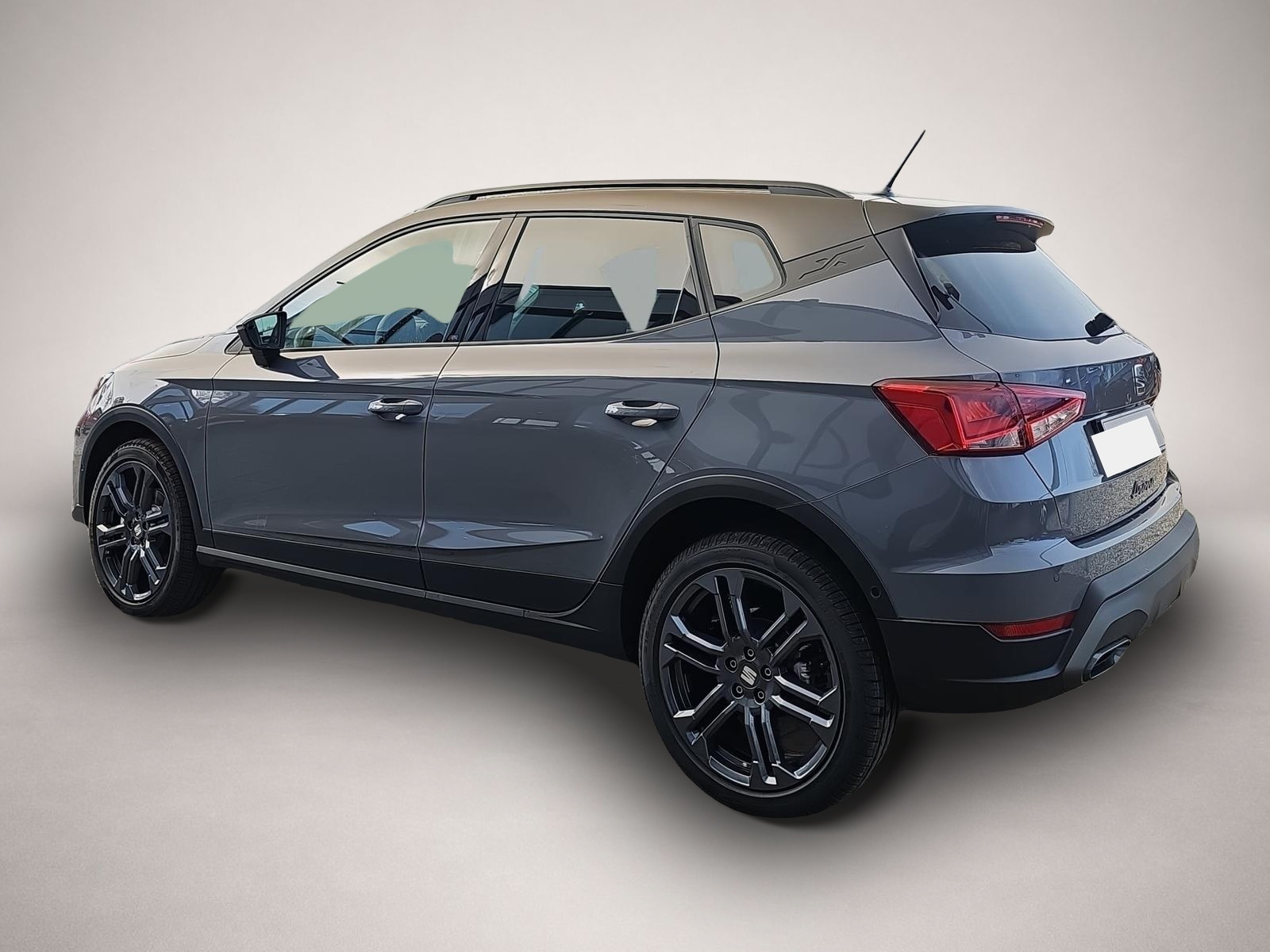 Bild 5 Seat Arona 1.5 TSI DSG FR AHK / Tech-Paket / Keyless