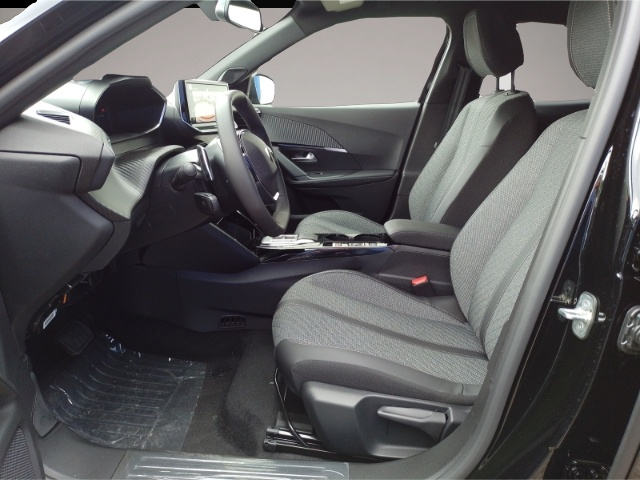 Bild 7 Peugeot 2008 Hybrid 145 Allure LED ACC Klimaautom SHZ
