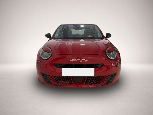 Bild 2 Fiat 600 Speciale Hybrid 1.2 T3 81 kW (110 PS) DCT Winte.