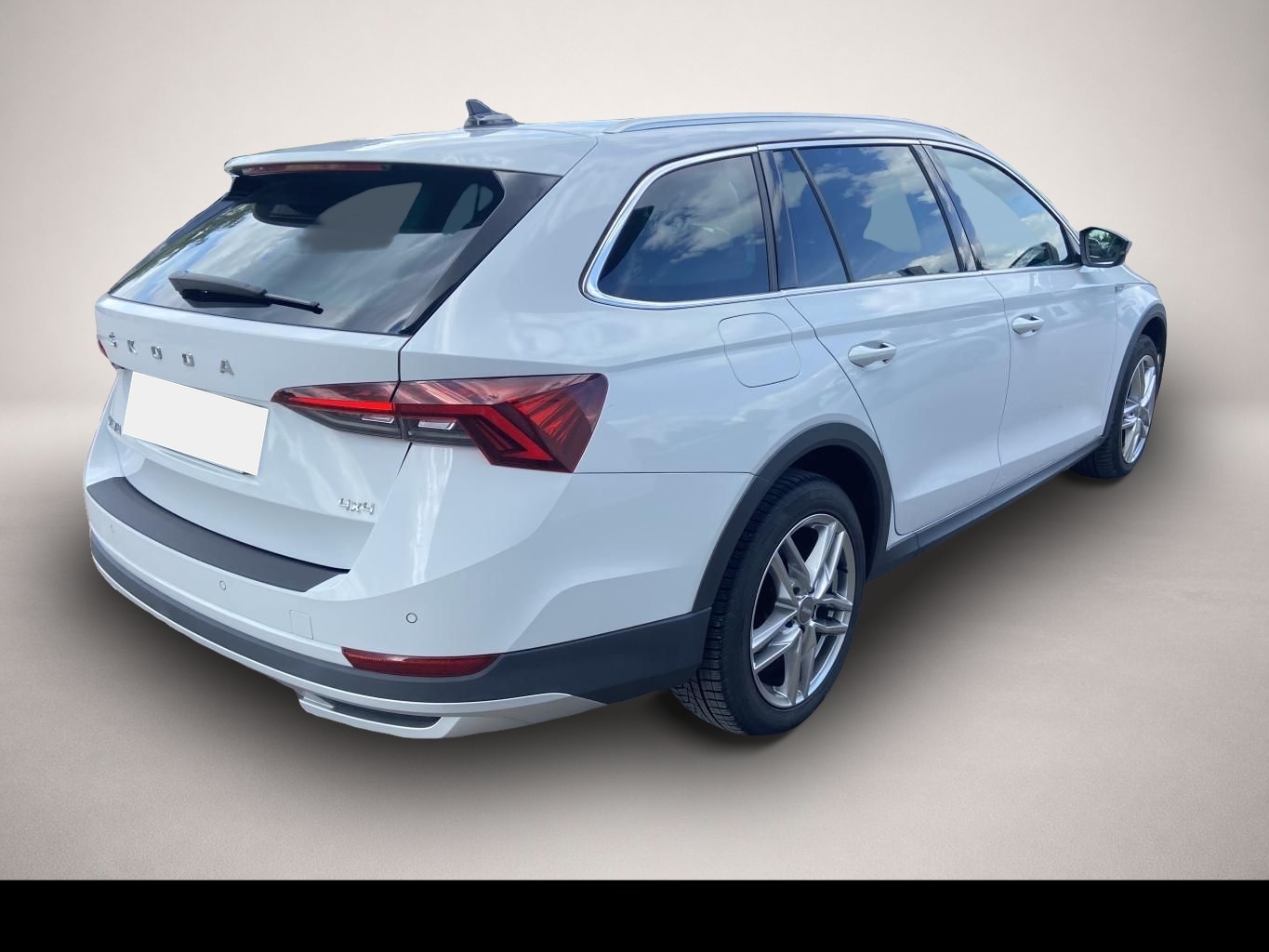 Bild 5 Skoda Octavia Combi Scout 2.0 TDI DSG 4x4 AHK+STANDHEI