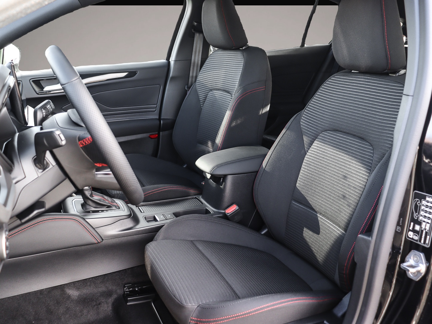 Bild 6 Ford Focus Turnier ST-Line X 155PS Aut. FAP Winter Pa
