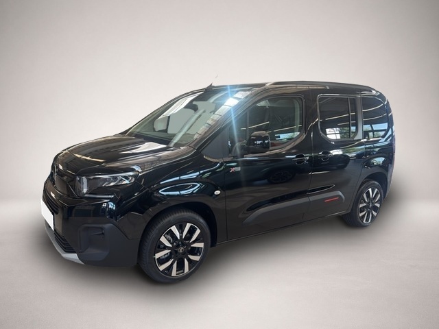 Vehicle image 0