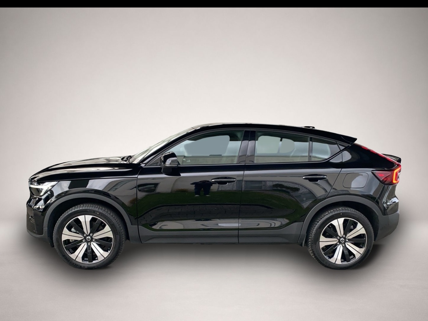 Fotografie 2 des Volvo C40 Core Electric WiPa*Pano*LED*StHzg*RFK*