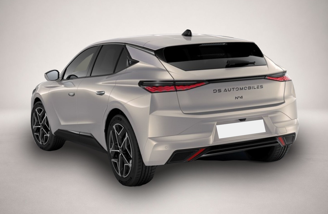 Bild 4 DS Automobiles Nº4 N°4 Hybrid Étoile Alcantara eHK Matrix Massage
