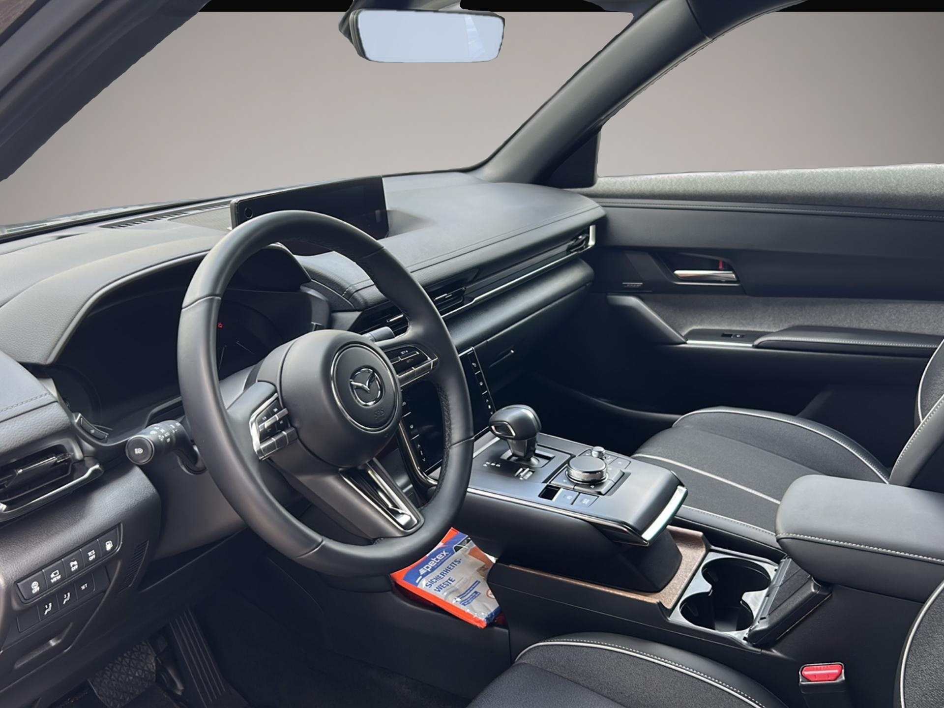 Fotografie 7 des Mazda MX-30 Edition R R-EV Bluetooth Head Up Display L