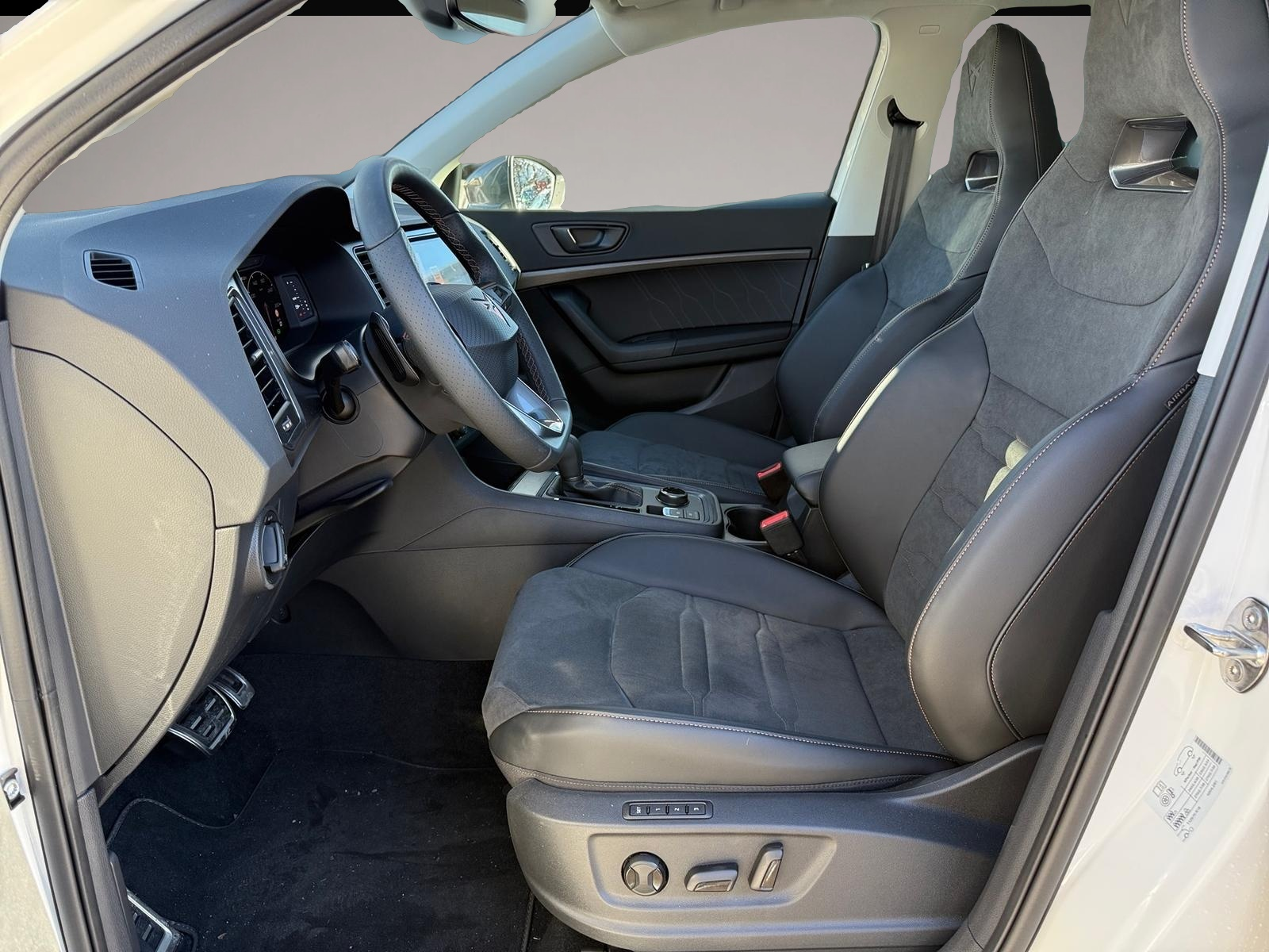 Fotografie Cupra Ateca 1.5 TSI ACT DSG NAVI ACC LED SHZ Kamera