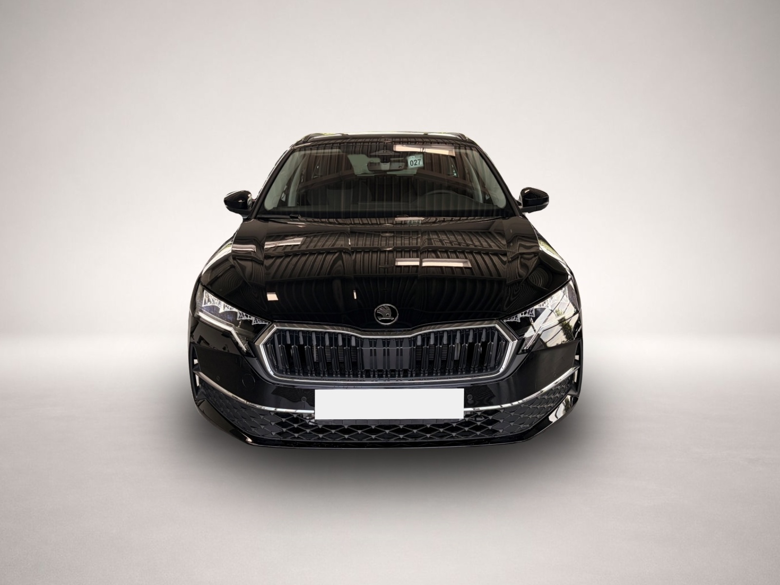 Bild 2 Skoda Octavia Combi Selection 1.5 eTSI AHK Navi LED AC