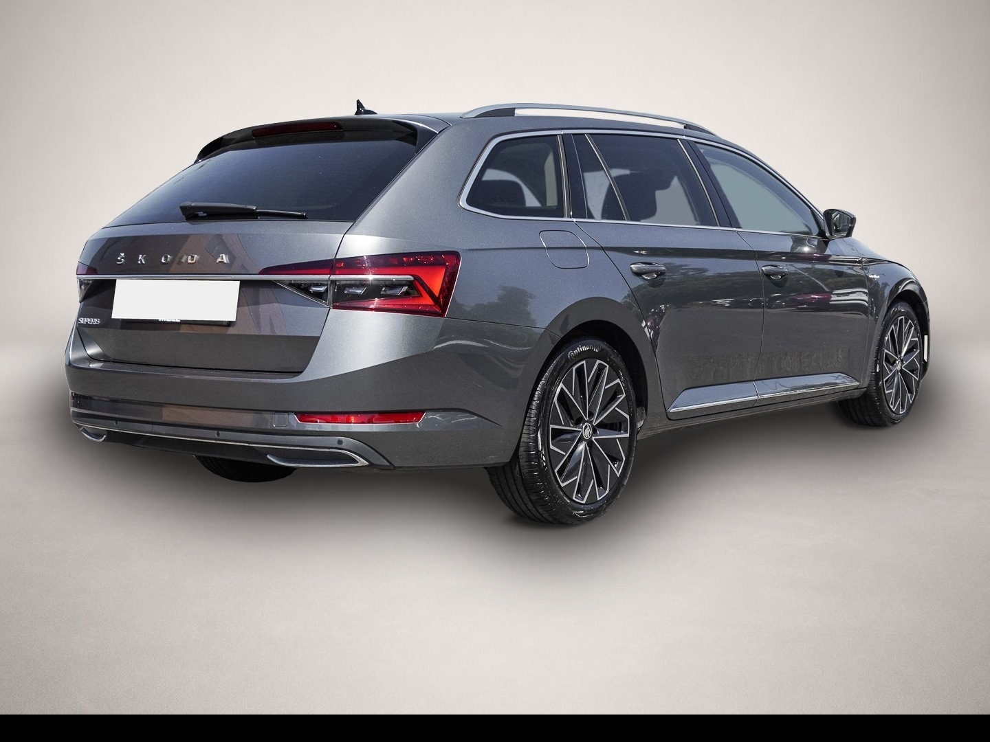 Bild 3 Skoda Superb Combi 2.0 TDI DSG Laurin & Klement