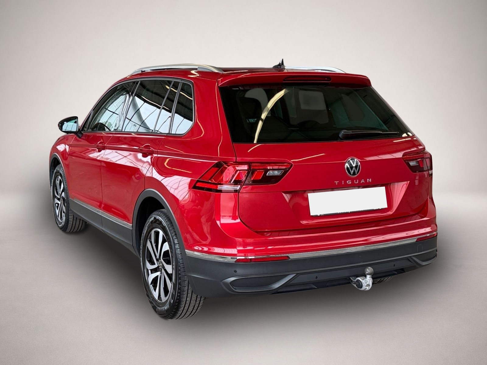 Bild 3 Volkswagen Tiguan 1.5 TSI DSG Active *AHK*LED*Navi*