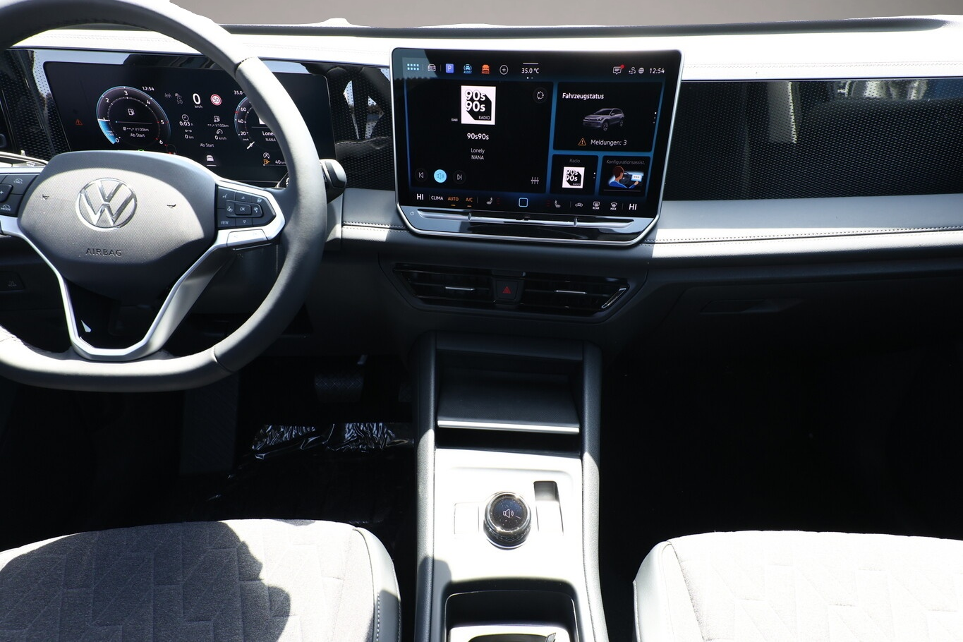 Bild 7 Volkswagen Tiguan DSG LED+ IQ.DRIVE 5JGar SHZ Keyl 17Z ACC