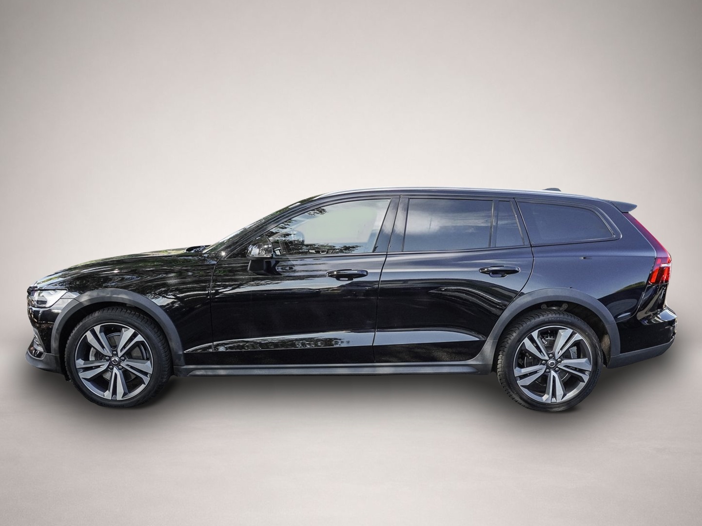 Bild 4 Volvo V60 Cross Country B4 AWD Plus LED
