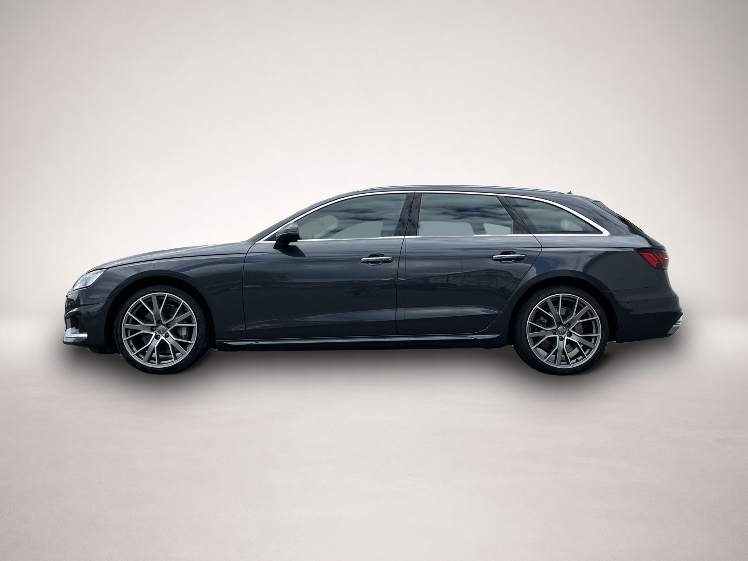 Bild 2 Audi A4 Avant 45 3.0 TDI quattro S tronic Advanced 19