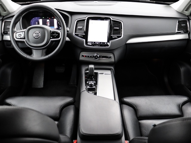 Bild 4 Volvo XC90 Plus Bright AWD B5 Benzin Mild-Hybrid EU6d