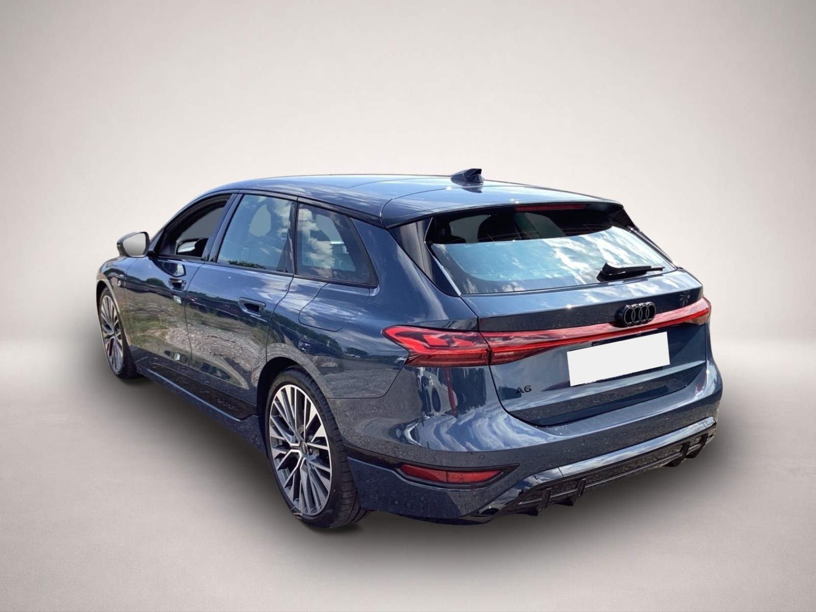 Bild 4 Audi e-tron A6 Avant e-tron S line Luft/Matrix/Pano/20