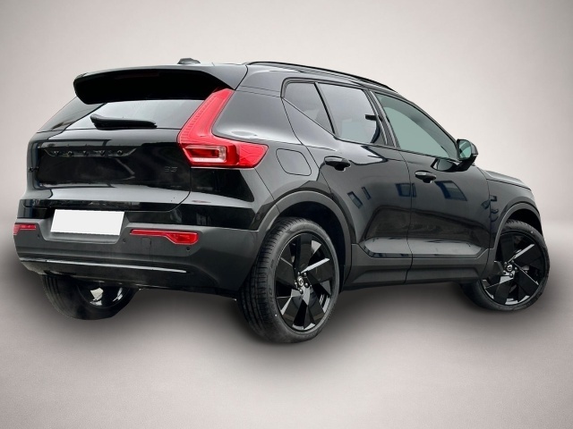 Bild 3 Volvo XC40 B3 Plus Black Edition/20''/H&K/ACC/SHZ+LHZ